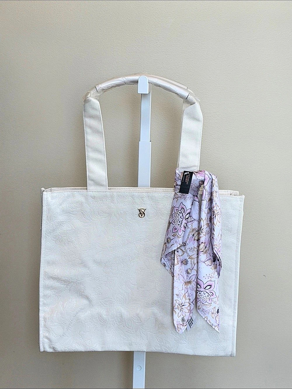 Victoria's Secret Floral-Embossed Tote with Scarf White & Pink NWT